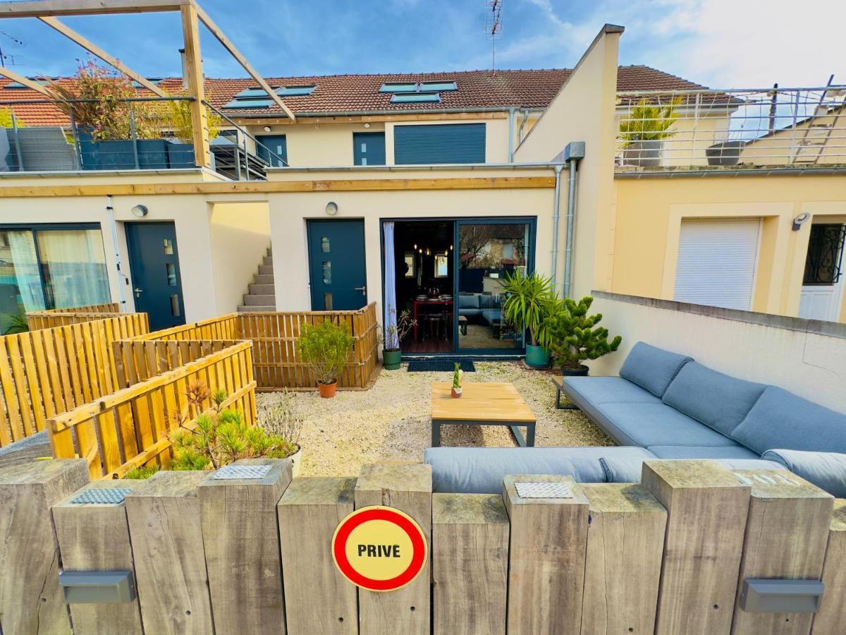 Logement proche Disneyland Paris Coutevroult Extérieur photo